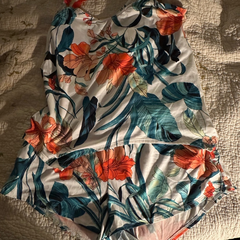 Floral Sleeveless Romper